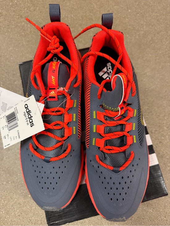 NWB Adidas Men’s Vigor Tr C76290 Trail Running Shoes Grey/red Size 9 main image 6